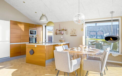 Sighrik - 25M from the Sea: Meubles, Design Intérieur, Sol, Chaise, Luminaire, Sol, Bois, Plafond, Cuisine, Table Cuisine Et Salle A Manger