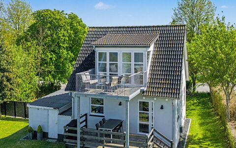 Hjort - 80M from the Sea: Bleu, Chalet, Maison, Domicile, Ferme, Biens, Siding
