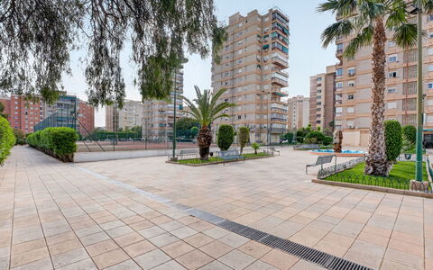 Parque de Las Naciones - Italia: Arbre, Environnement Naturel, Paysage, Vue Du Ciel, Photographie Aérienne, Paysage Naturel, Zone Rurale, Zone Résidentielle, Lot Terre