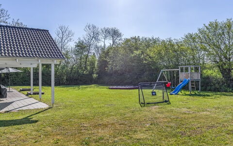 Finwith - 600M from the Sea: Herbe, Lot Terre, Pelouse, Jardin, Ombre, Aménagement Paysager, Arrière-Cour, Cour, Parc, Biens