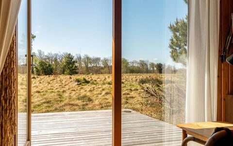 Fatlinda - 4Km from the Sea: Bois, Jardin, Arrière-Cour, Lot Terre, Domicile, Toit, Ombre, Plate-Forme, Dur, Cour