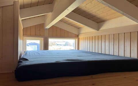 Hildegarda - 300M from the Sea: Bois, Sol, Sol, Design Intérieur, Chambre, Plafond, Dur, Pièce, Lit, Tache De Bois