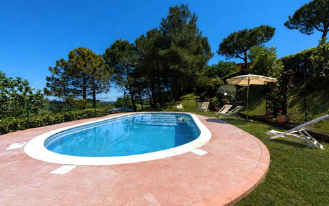 Villa Quintino: Bleu, Piscine, Recours, Jardin, Aménagement Paysager, Ombre, Mobilier De Jardin, Eco Hôtel, Arrière-Cour, Cour