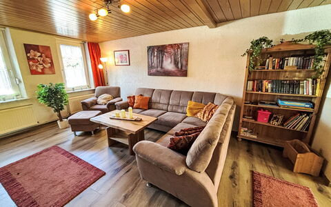 Deichblick: Meubles, Canapé, Design Intérieur, Sol, Bois, Sol, Salon, Pièce, Éclairage, Plafond