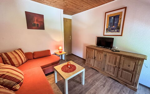 Deichblick: Meubles, Design Intérieur, Sol, Sol, Bois, Plafond, Canapé, Pièce, Salon, Cadre