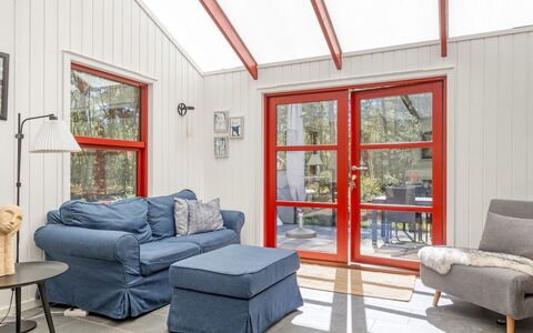 Jooseppi - 4.8Km from the Sea: Bois, Meubles, Sol, Plafond, Design Intérieur, Sol, Pièce, Salon, Canapé, Parquet
