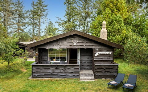 Adelheid - 1.2Km from the Sea: 