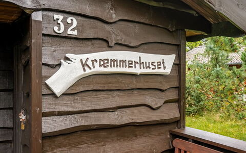 Adelheid - 1.2Km from the Sea: 