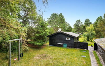 Adelheid - 1.2Km from the Sea