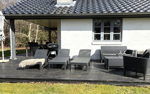 Thorvor - 900M from the Sea: Meubles, Mobilier De Jardin, Porche, Domicile, Chaise, Ombre, Patio, Tableau De Plein Air, Plate-Forme