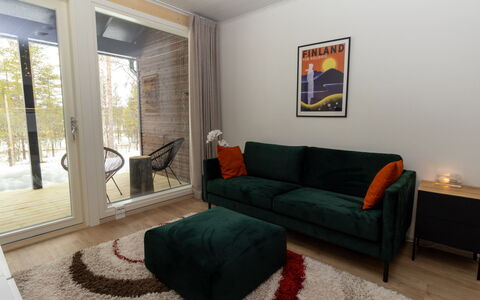 Lomapesä: Meubles, Design Intérieur, Sol, Canapé, Sol, Mur, Bois, Salon, Pièce, Appartement
