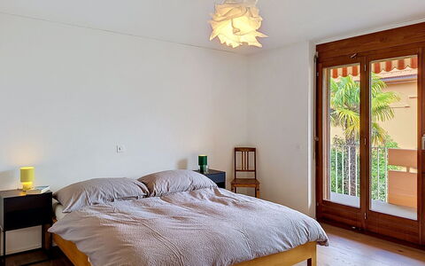 Casa Rivapiana: Lit, Meubles, Design Intérieur, Chambre, Literie, Sol, Sol, Mur, Drap De Lit, Parquet