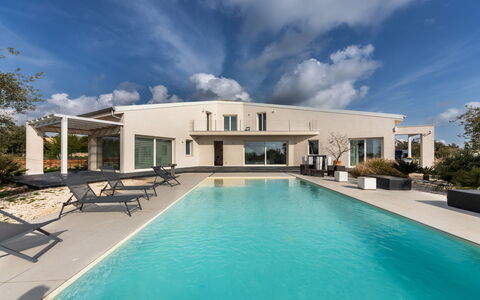 Pizzuta Country House: Bleu, Piscine, Zone Résidentielle, Biens, Domicile, Recours, Villa, Ombre, Manoir, Hacienda