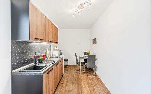 Happy Home: Design Intérieur, Sol, Meubles, Bois, Cuisine, Comptoir, Sol, Pièce, Cabinetry, Parquet