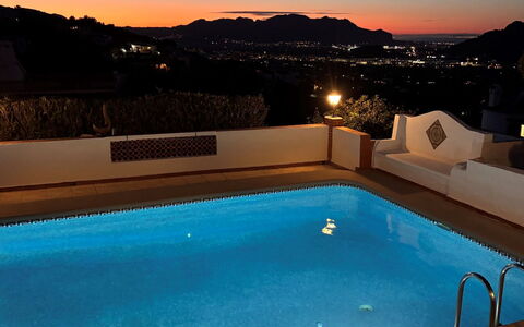 Rendezvous: Piscine, Recours, Crépuscule, Eco Hôtel, Le Coucher Du Soleil, Soirée, Afterglow, Lever Du Soleil, Villa, Hôtel