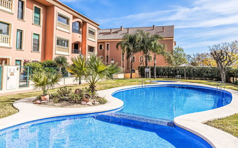 Logement:&nbsp;Jardines del Rio 455.2