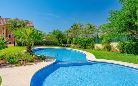 Jávea 455: Piscine, Bleu, Recours, Loisir, Composite, Eco Hôtel, Aménagement Paysager, Ombre, Hacienda, Hôtel