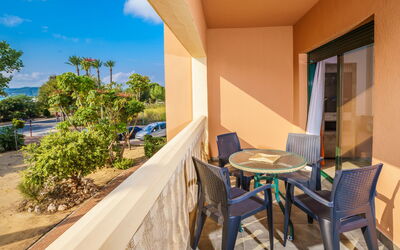 Logement:&nbsp;Jardines del Rio 455.1