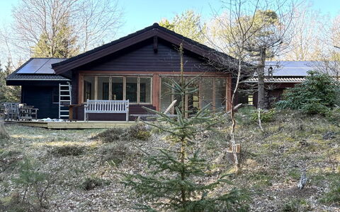 Pertti - 625M from the Sea: Bâtiment, Maison, Bois, Toit, Domicile, Chalet, Architecture, Siding, Lot Terre, Zone Rurale