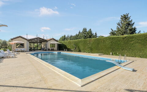 Villa Billona: Piscine, Recours, Loisir, Composite, Biens, Ombre, Mobilier De Jardin, Villa, Eco Hôtel, Hôtel
