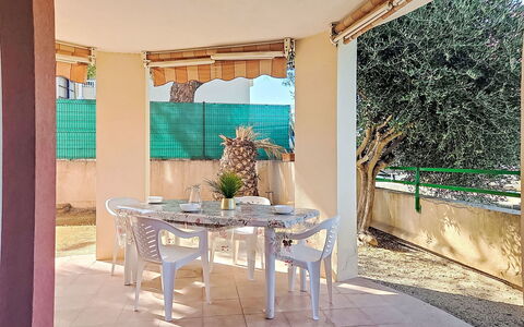 Nautica: Sol, Ombre, Chaise, Mobilier De Jardin, Tache De Bois, Balcon, Structure En Plein Air, Table Cuisine Et Salle A Manger, Eco Hôtel, Tuile