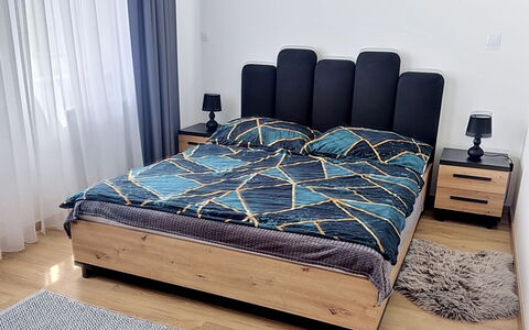 Korzo: Meubles, Chambre, Bois, Lit, Textile, Sol, Literie, Cadre De Lit, Drap De Lit, Sol