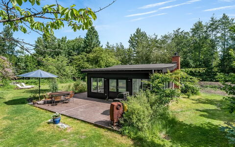 Franki - 1.8Km from the Sea: Herbe, Arbuste, Maison, Chalet, Toit, Domicile, Lot Terre, Zone Rurale, Jardin