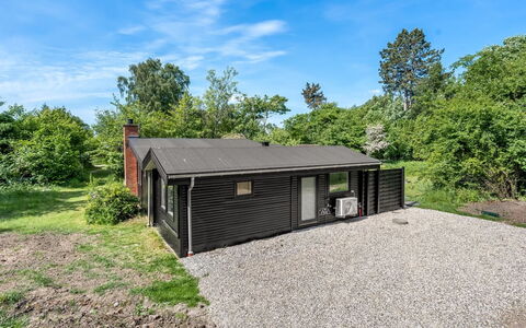 Franki - 1.8Km from the Sea: Bleu, Chalet, Maison, Domicile, Ferme, Biens, Siding