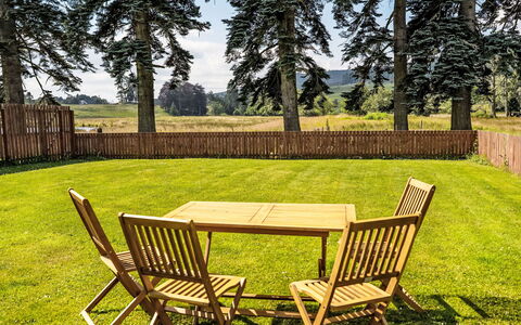 Wester Caiplich: Meubles, Bois, Mobilier De Jardin, Chaise, Lot Terre, Tableau De Plein Air, Tache De Bois, Jardin, Dur, Pelouse
