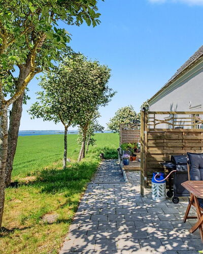 Mynthe - 750M from the Sea