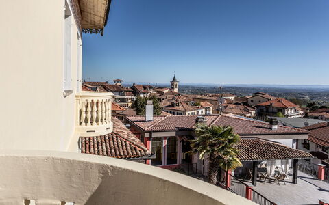 Bacolla: Toit, Balcon