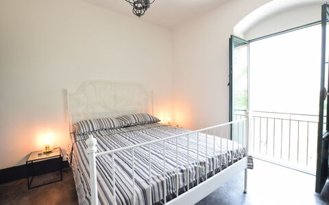 Villa Chiaramonte Gulfi: Meubles, Lit, Design Intérieur, Chambre, Sol, Sol, Literie, Drap De Lit, Plafond, Pièce