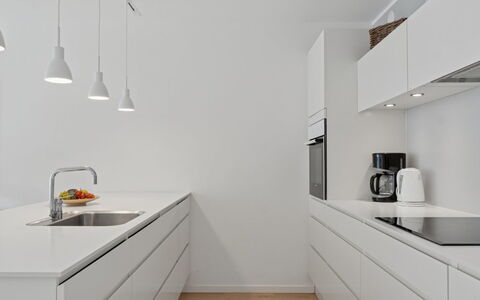 Benthe - 100M from the Sea: Maison, Toit, Domicile, Chalet, Cabanon, Batiments Jardin, Siding, Cour, Cabane En Rondins, Cabane