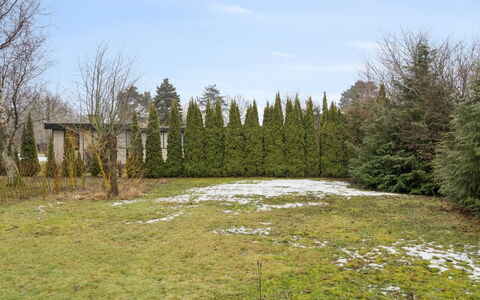 Gittel - 200M from the Sea: Arbuste, Jardin, Suppression Des Plantes Ligneuses, Mélèze, Pelouse, À Feuilles Persistantes, Aménagement Paysager, Des Bois