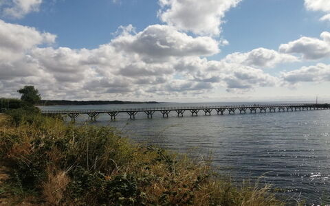 Gittel - 200M from the Sea: L'Eau, Ressources En Eau, Pont, Plan D'Eau, Horizon, Voie Navigable, Nuage, Jetée, Cours D'Eau