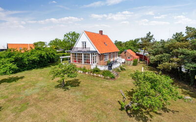 Hughlek - 450M from the Sea