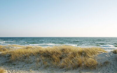 Hughlek - 450M from the Sea