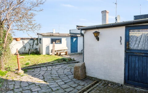Ariela - 150M from the Sea: Domicile, Chalet, Porche, Siding, Ferme, Structure En Plein Air