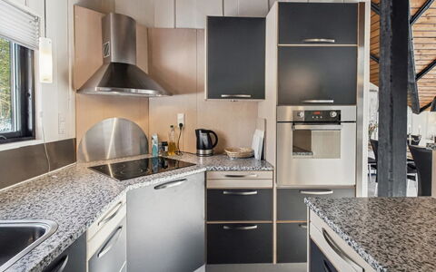 Sölvy - 30Km from the Sea: Cuisine, Appareil De Cuisine, Comptoir, Principaux Appliance, Design Intérieur, Cabinetry, Sol, Électroménager, Meubles, Cuisinière