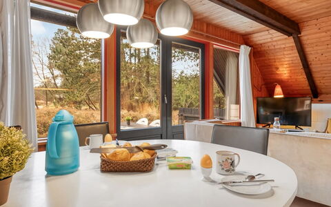 Erhardt - 2Km from the Sea: Design Intérieur, Meubles, Bois, Plafond, Luminaire, Éclairage, Sol, Cuisine, Table, Comptoir