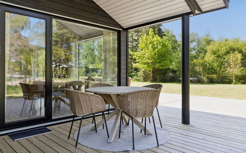 Ingalil - 825M from the Sea: Bois, Porche, Plate-Forme, Dur, Ombre, Parquet, Mobilier De Jardin, Patio, Structure En Plein Air, Chaise