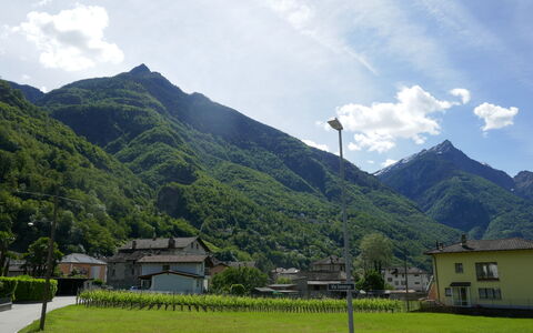 Palazzo Landfogti Studio: Montagne, Montagnes Relief, Colline, La Nature, Chaîne De Montagnes, Montagnes, Paysage, Station De Montagne, Zone Rurale, Lot Terre