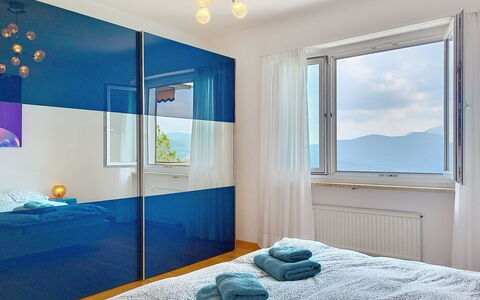 Apt.woka: Bleu, Design Intérieur, Sol, Sol, Chambre, Meubles, Plafond, Pièce, Lit, Appartement