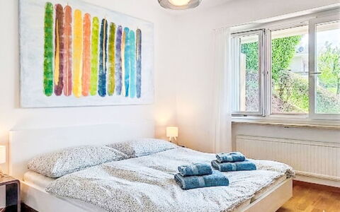 Apt.woka: Lit, Design Intérieur, Meubles, Chambre, Sol, Textile, Sol, Literie, Linge, Pièce