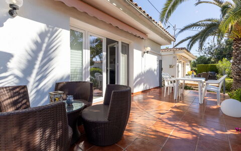 Bungalow-Park Colibri: Appartement, Balcon, Condominium, Clôture, Mobilier De Jardin