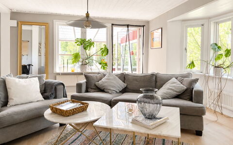Knäredsdrömmen: Appartement, Balcon, Condominium, Clôture, Mobilier De Jardin