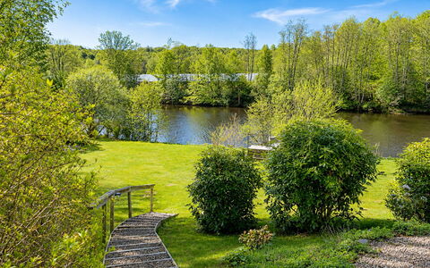 Knäredsdrömmen: Appartement, Balcon, Condominium, Clôture, Mobilier De Jardin