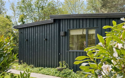 Alika - 700M from the Sea: Bois, Siding, Batiments Jardin, Cabanon, Jardin, Chalet, Arrière-Cour, Planche, Cour, Dur