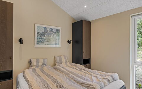 Mavis - 1.6Km from the Sea: Design Intérieur, Mur, Meubles, Lit, Chambre, Sol, Sol, Plafond, Bois, Pièce