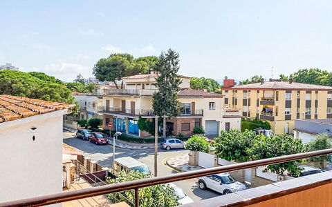 Gypselae: Bâtiment, Jour, Skyscraper, Appartement, Zone Urbaine, Ville, Zone Résidentielle, Condominium, Zone Métropolitaine